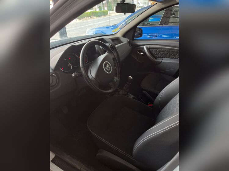 Dacia Duster  foto 9
